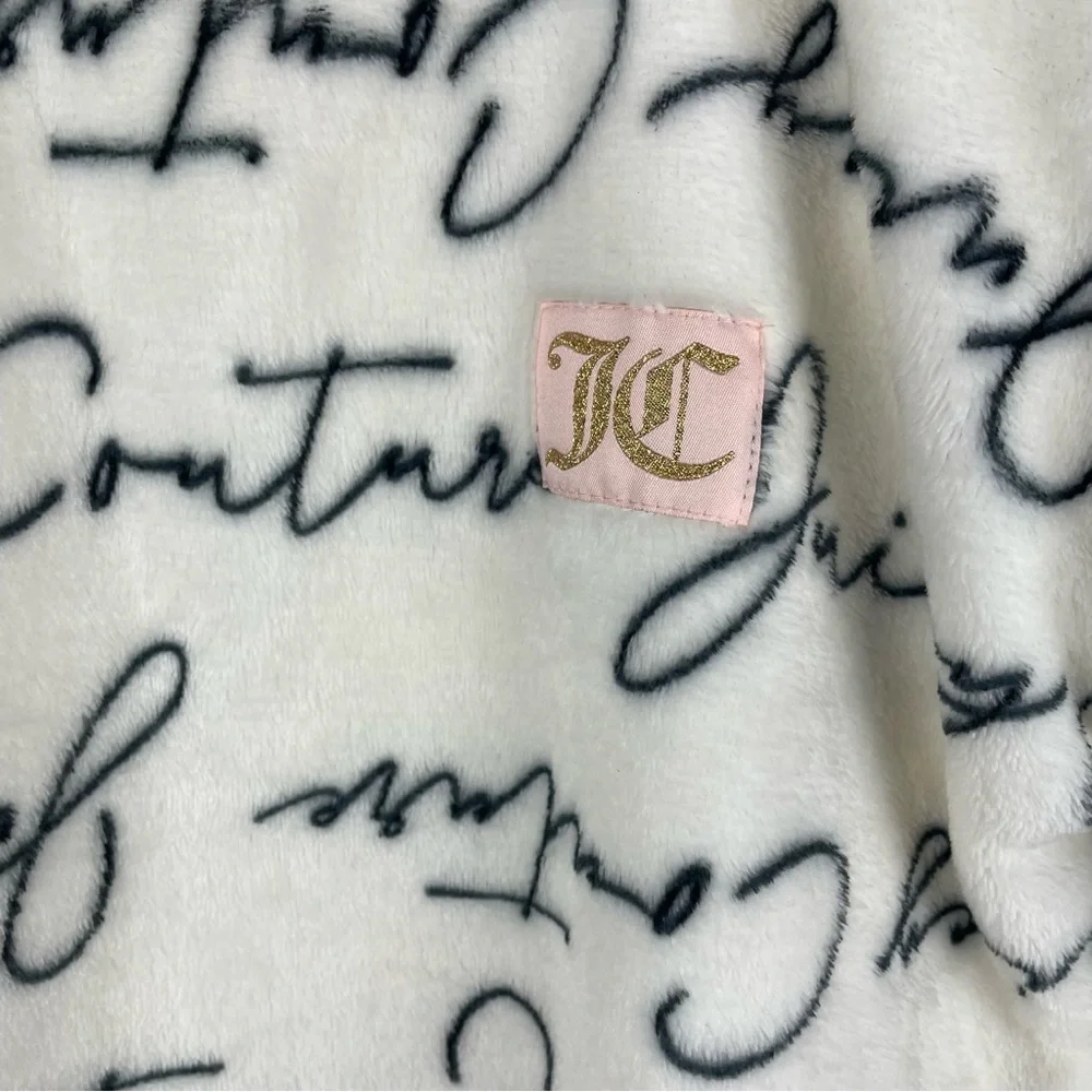 JUICY COUTURE Luxe Plush Crop Sleepwear Top size M - Picture 2 of 5